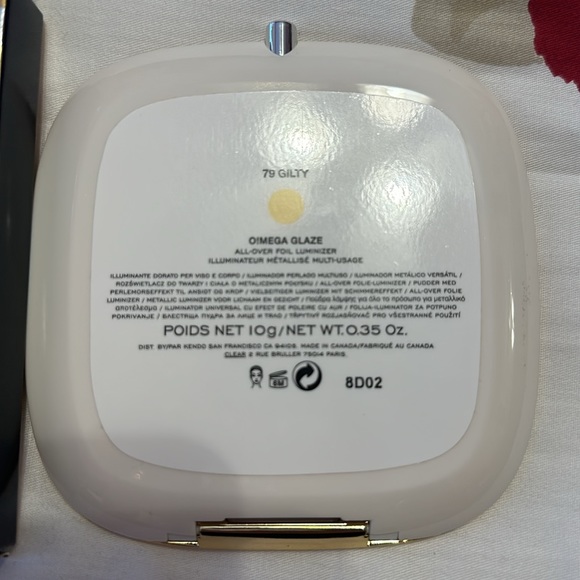 Marc Jacobs omega glaze all over foil highlighter - Picture 4 of 4